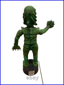 17 Creature from the Black Lagoon, moves, eyes light up red, sound works