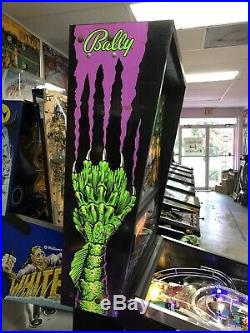 1992 Creature From The Black Lagoon Pinball Machine Leds Nice