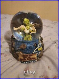 1997 Universal Studios Creature From The Black Lagoon Musical Snow Globe No Box