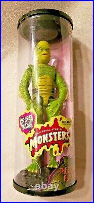 1998 Hasbro CREATURE FROM THE BLACK LAGOON Figure NEW Signature Series Monsters