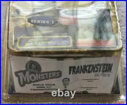 2006 Universal Studios Inc. Monsters Series 1 CREATURE FROM THE BLACK LAGOON