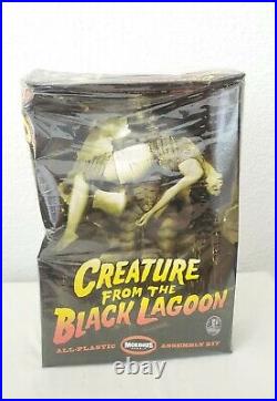 2012 MOEBIUS MODELS CREATURE FROM THE BLACK LAGOON WITH FEMALE VICTiM OOP
