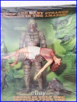 2012 MOEBIUS MODELS CREATURE FROM THE BLACK LAGOON WITH FEMALE VICTiM OOP
