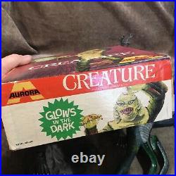 Aurora Creature From The Black Lagoon Glows In The Dark 1969 Model Kit Built