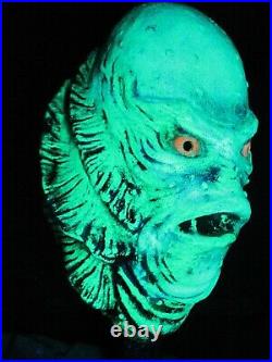 Blacklight CREECH Creature From the Black Lagoon Latex Mask Display Bust Monster