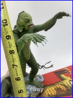 Creature From Black Lagoon built Model Kit Polar Lights Aurora (L2)