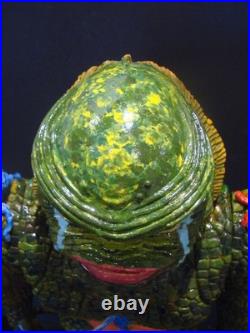 Creature From The Black Lagoon AMOK TIME MONSTARZ Super Sized 22 Figure REPAINT Creature From The Black Lagoon AMOK TIME MONSTARZ Super Sized 22 Figure REPAINT