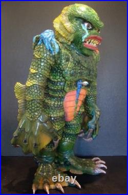 Creature From The Black Lagoon AMOK TIME MONSTARZ Super Sized 22 Figure REPAINT