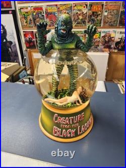 Creature From The Black Lagoon Classic Movie Posters Water Globe. Mint