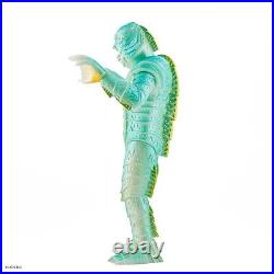 Creature From The Black Lagoon Glow in Dark Variant Figure Mondo Attack Peter