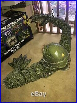 Creature From The Black Lagoon Life Size Statue Grave Walker Universal Monsters