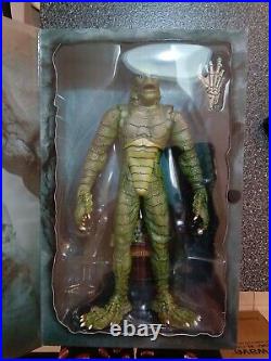 Creature From The Black Lagoon Sideshow 12 Figure