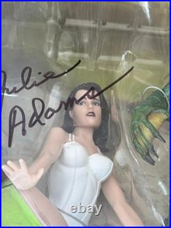 Creature From The Black Lagoon Universal Studios Diamond Signed By Julie Adams