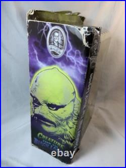 Creature From The Black Lagoon With Kay Lawrence Diamond Select Toys