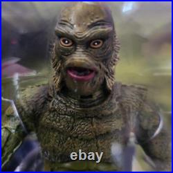 Creature from The Black Lagoon Universal Monsters Diamond Select Figure