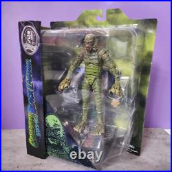 Creature from The Black Lagoon Universal Monsters Diamond Select Figure