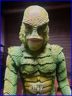 Creature from the Black Lagoon 11 Scale Lifesize Statue