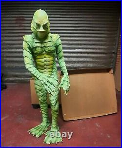 Creature from the Black Lagoon 11 Scale Lifesize Statue