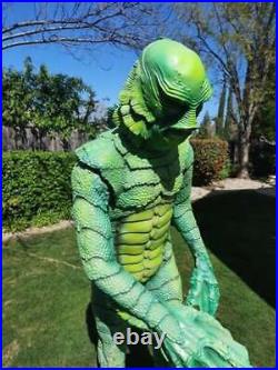 Creature from the Black Lagoon 11 Scale Lifesize Statue