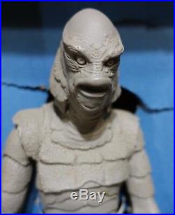 Creature from the Black Lagoon GILLMAN 1/5 TSUKUDA VINYL MODEL KIT