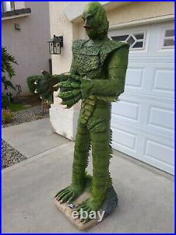 Creature from the Black Lagoon Lifesize Statue 11 Scale