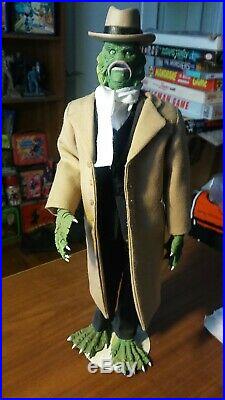 Custom 1/6 Uncle Gilbert Figure (Creature from black lagoon) From The Munsters