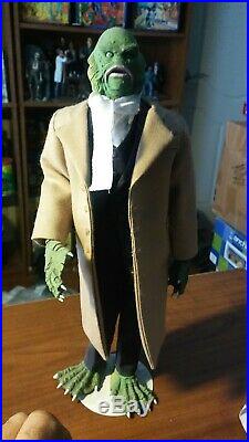 Custom 1/6 Uncle Gilbert Figure (Creature from black lagoon) From The Munsters