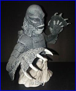Diamond Select Creature from The Black Lagoon Bust Bank original authentic B&W