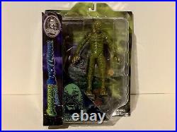 Diamond Select Universal Monsters Creature from the Black Lagoon Toys R US + set
