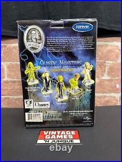 Forever Collectibles Universal Studios Monsters Creature From The Black Lagoon