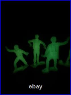Glow In the Dark Universal Monsters Marx Figures Creature From The Black Lagoon