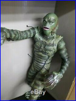 Horizon Creature from the Black Lagoon Figure in box 12 figure