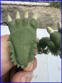 MEZCO Universal Monster CREATURE FROM BLACK LAGOON Horror Movie Action Figure 9