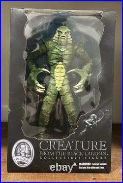 Mezco Universal Monsters Creature From the Black Lagoon 9 Figure New