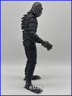 Mondo 12 inch Creature From The Black Lagoon Figure Gillman B&W Version With Head