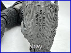 Mondo 12 inch Creature From The Black Lagoon Figure Gillman B&W Version With Head