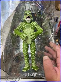Mondo Creature from the Black Lagoon Attack Peter Green Variant Vinyl Figure Mondo Creature from the Black Lagoon Attack Peter Green Variant Vinyl Figure