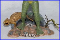 Monogram Model Built Up 2000 Creature From The Black Lagoon Aurora 1963 Reissue