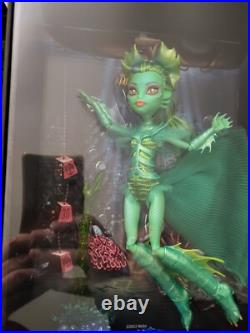 Monster High Girl Doll Skullector Creature From The Black Lagoon Nrfb Mattel