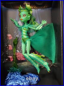 Monster High Girl Doll Skullector Creature From The Black Lagoon Nrfb Mattel
