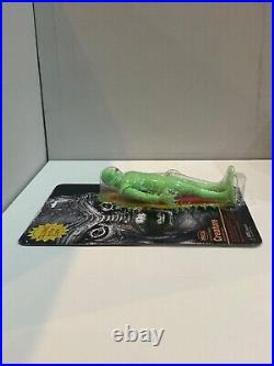 NECA Universal Monsters CREATURE FROM THE BLACK LAGOON SDCC 2023 Glow Figure MOC