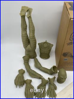 New The Creature From The Black Lagoon 1989 Model Kit Billiken Open Box