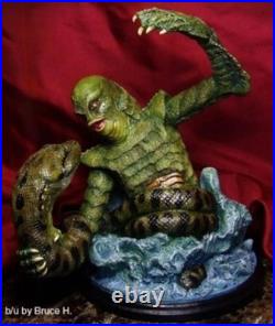 OOP JAYCO Creature from Black Lagoon VS Anaconda Resin Monster Model WayneHansen