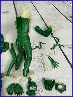 RARE Aurora Creature from The Black Lagoon Glow in the Dark 18 Kit 483 BOX 1972