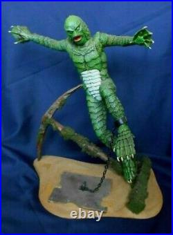 Rare Creature from the Black Lagoon built-up resin model kit Universal Monsters