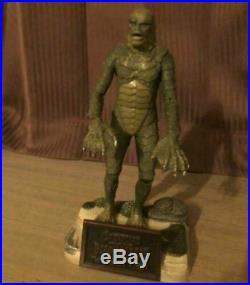 SIDESHOW Creature from the Black Lagoon Figure Universal Studios 1999's