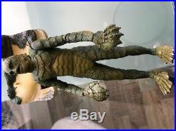 SIDESHOW Creature from the Black Lagoon Figure Universal Studios 1999's