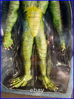 Seald Box Sideshow Creature from Black Lagoon Action Figure 12 1/6