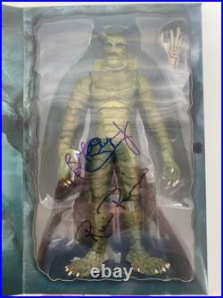 Sideshow Creature From The Black Lagoon Figure Signed + JSA Julie Adams Photo Sideshow Creature From The Black Lagoon Figure Signed + JSA Julie Adams Photo