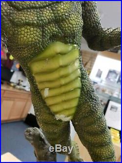 Sideshow Creature From The Black Lagoon Premium Format Figure 14 Scale 198/1500